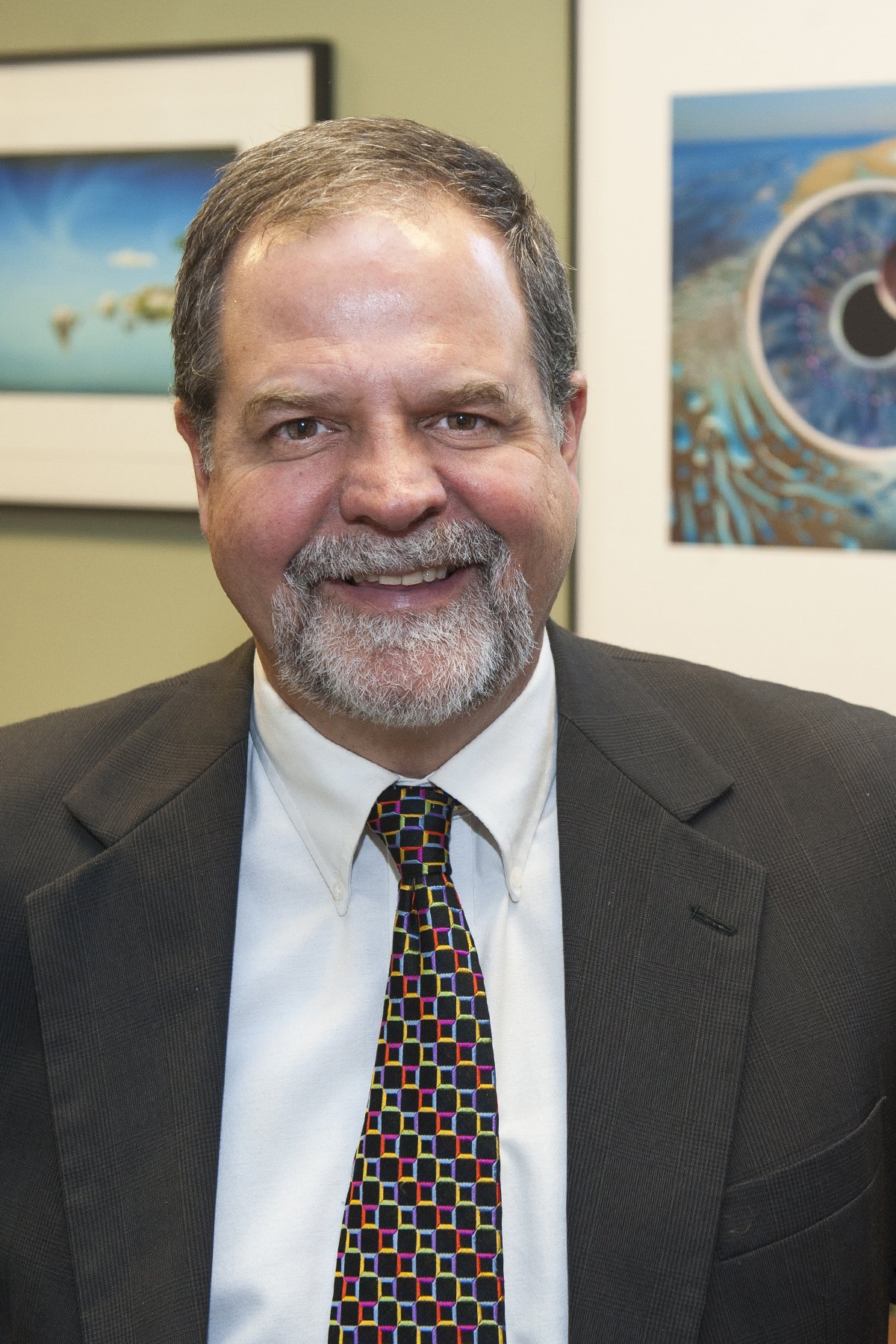 Dr. Brad Bushman