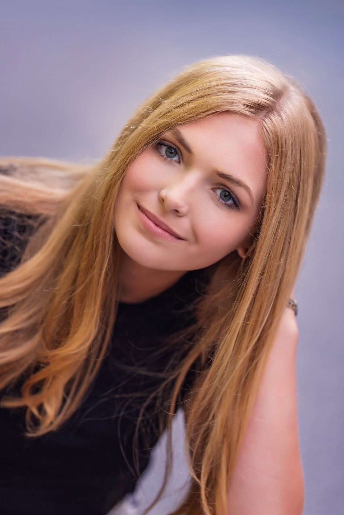 Taylor Bledsoe, host of Aiming for the Moon